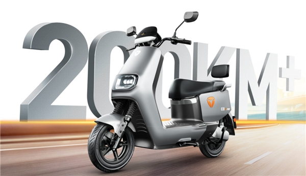 冬季出行，要選一款不“怕冷”的雅迪電動車