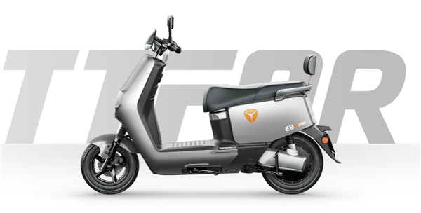 冬季出行，要選一款不“怕冷”的雅迪電動車