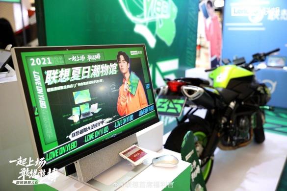 王一博續(xù)約聯(lián)想品牌代言人，2022繼續(xù)敢想敢搏！