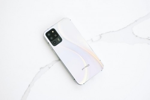哪一款智能手機(jī)最適合學(xué)生黨？IPRO團(tuán)隊(duì)給出最優(yōu)解