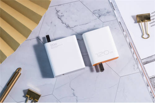 iQOO 9 Pro和小米12 Pro，售價相當(dāng)，那實力也平分秋色嗎？