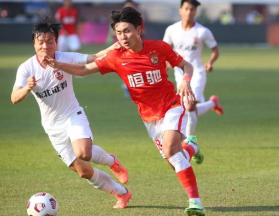 廣藥集團李楚源一句話激起球迷熱情，結(jié)緣廣州足球指日可待