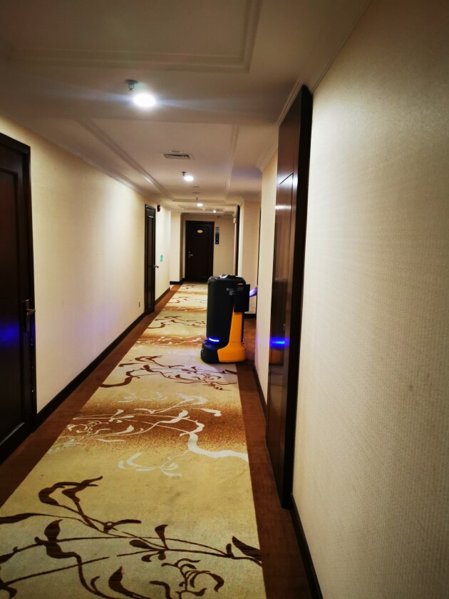 普渡機器人馳援深圳酒店，助力醫(yī)護人員構(gòu)筑健康防線