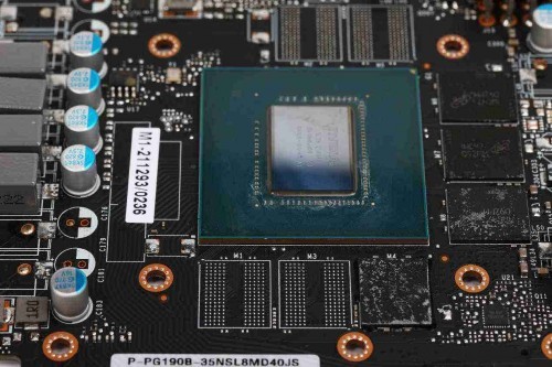 不可輕視的小巨人，影馳RTX 3050金屬大師Mini入門光追新首選