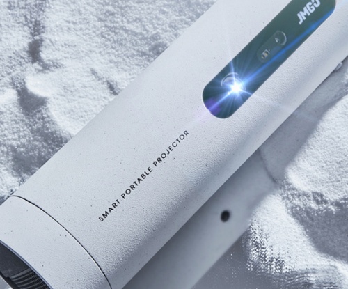 堅果投影×OPPO IoT：強強聯(lián)合，帶來不一樣的便攜投影新體驗