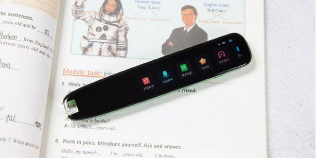訊飛翻譯筆S11內(nèi)置海量詞庫，可滿足不同學(xué)齡段學(xué)生使用