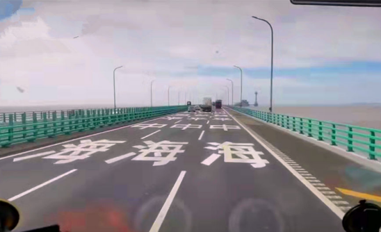 卡車司機(jī)王智芳：因?yàn)闈M幫 從行走高原回歸大道坦途