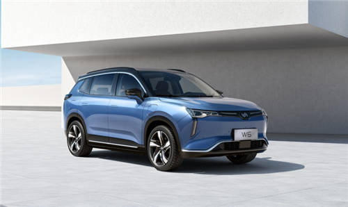 威馬W6汽車(chē)為你帶來(lái)好開(kāi)、好用、好玩的駕乘新體驗(yàn)