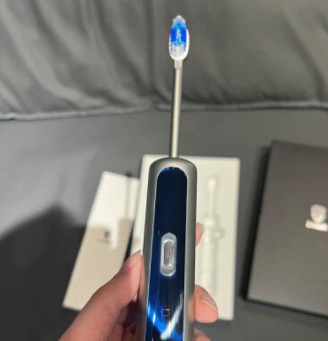 電動牙刷哪個牌子好？測評一臺名副其實的高端電動牙刷