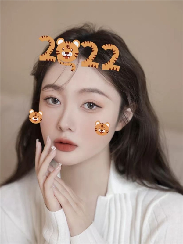 以技術(shù)創(chuàng)新節(jié)日影像玩法，美圖公司不斷豐富內(nèi)容生態(tài)
