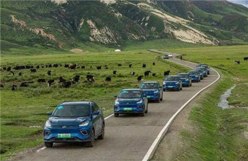造車新勢力吹響了2030碳達峰號角，威馬汽車敢于做挑戰(zhàn)者