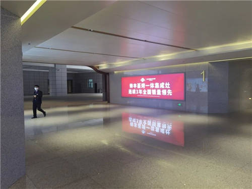以大國速度助力品牌騰飛，集成灶十大品牌帥豐電器強勢上刊嵊新高鐵站