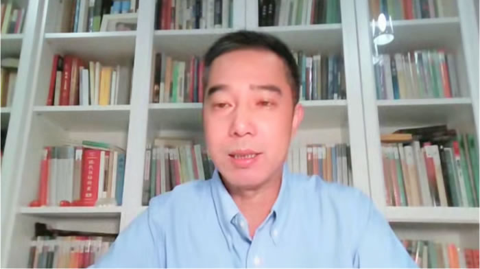 復(fù)旦大學(xué)副教授、上海財(cái)經(jīng)大學(xué)碩士生導(dǎo)師章永宏.jpg