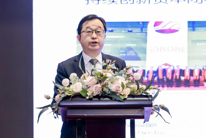 東久新宜（中國(guó)）企業(yè)管理有限公司聯(lián)席總裁易繼偉.jpg