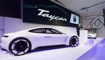 保時捷營業(yè)利潤暴跌91%！面臨中國市場疲軟和電動化轉型緩慢雙重挑戰(zhàn)