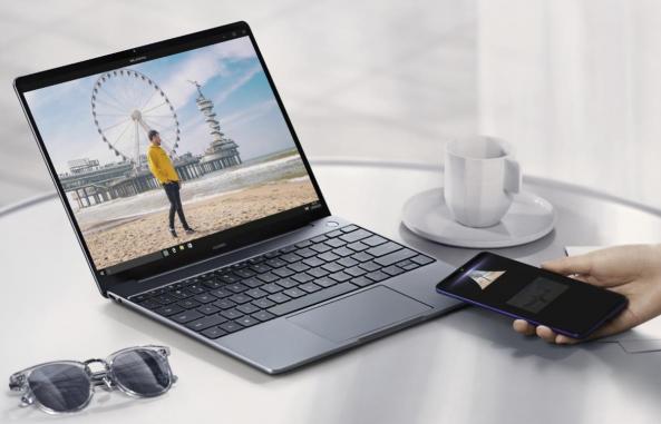 華為MateBook 13筆記本圣誕節(jié)開售：不為犒勞自己，只為贏戰(zhàn)來年！