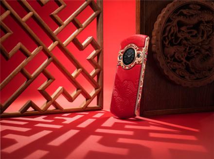 瞄準(zhǔn)“新年檔”，8848鈦金手機(jī)發(fā)布M5祥龍賀歲版