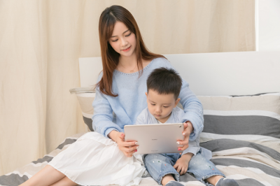 圣誕暖心禮 華為智能語音平板M5青春版低至1799元！