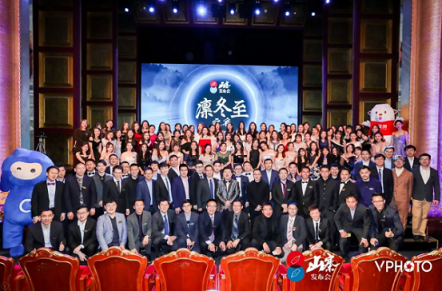 華為抖音羅永浩同獲獎(jiǎng)，200媒體人共選行業(yè)年度大事