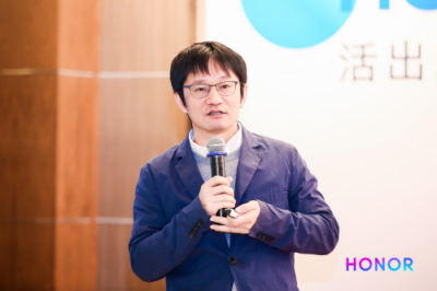 榮耀青年派New Show北大開講，社群文化這樣打動(dòng)Z世代