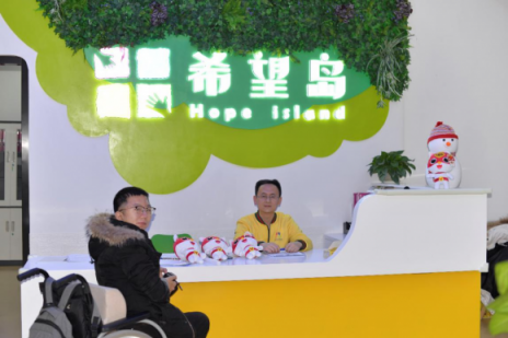 少兒編程，讓兩個(gè)孤獨(dú)的靈魂碰撞出一束溫暖的光