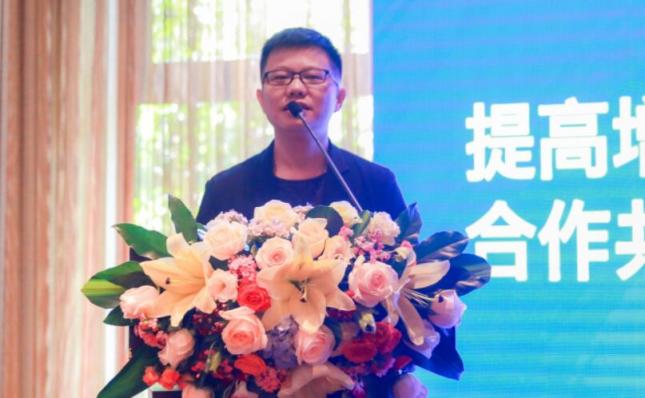 魅族舉辦效果廣告代理商授權(quán)儀式，開啟“智”“效”營(yíng)銷2.0時(shí)代
