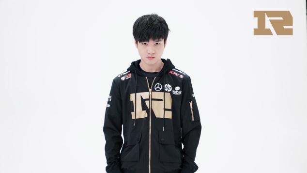 難說再見！LPL003姿態(tài)正式退役，老一代英雄聯(lián)盟玩家的回憶終將落幕？