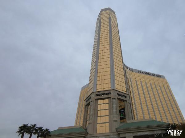 放下單反掃街更輕松！ 華為nova4后置三攝拍照體驗(yàn)