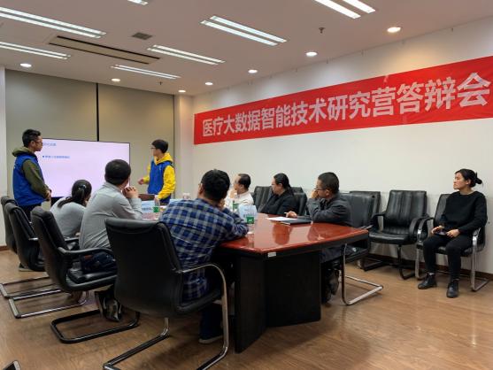 載行囊而來(lái)，滿載而歸