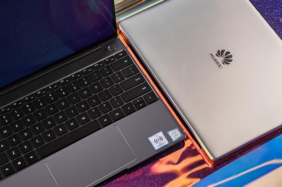 家人團聚愛在一起 華為MateBook 13筆記本更懂你