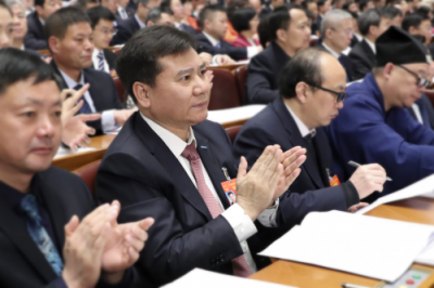 兩會熱議拉動消費 蘇寧零售云成縣鎮(zhèn)市場進(jìn)擊者