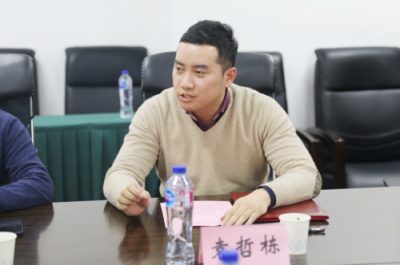 傲夢(mèng)編程攜手華師大計(jì)軟學(xué)院成立STEM創(chuàng)新研究中心