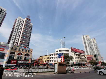 華為nova 4e：前置3200萬(wàn)立體美顏 讓美與眾不同