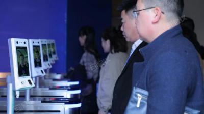 人臉識別、電子簽約、智能接待等經(jīng)銷商大會中的實踐應(yīng)用