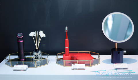 TCL推出多款智能新品，帶你體驗(yàn)“無(wú)界”智能家居