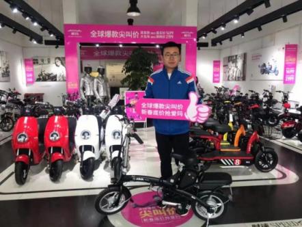 五一未至，愛瑪就早早的排起了長隊？