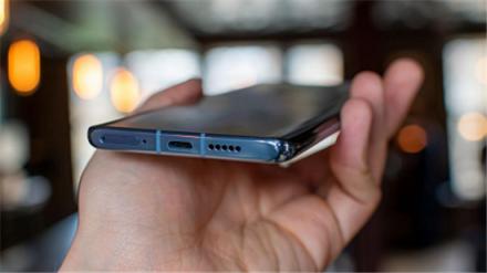 外媒Expert Reviews評測華為P30 Pro：一款功能強大的旗艦產(chǎn)品！