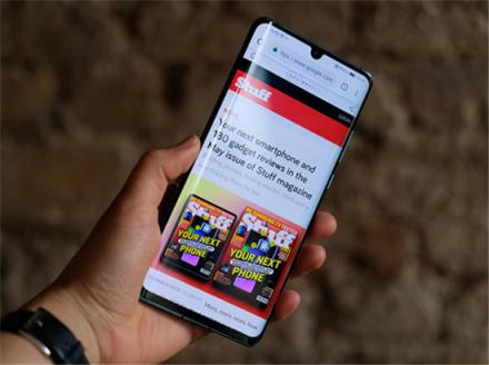 英國頂尖科技媒體Stuff測評華為P30 Pro，打出5星滿分！
