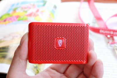 BET365 Handheld Listening，智能掌上聽還原經(jīng)典MP4！