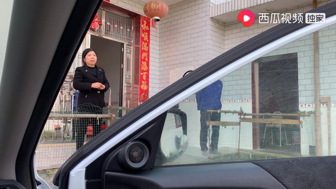 深漂夫妻在西瓜視頻用vlog記錄生活小確幸，網(wǎng)友：又甜又虐