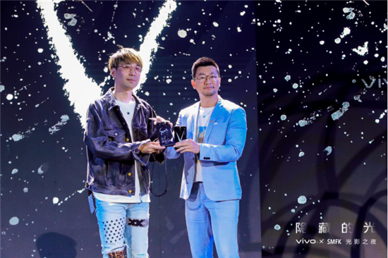 跨界CP又出新組合 vivo x SMFK 不做手機(jī)帽子做限量款？