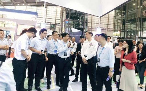 燃爆五月！捷停車聯(lián)合深圳交警亮相2019深圳智慧停車展會