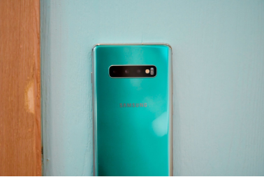 三星Galaxy S10拍照系統(tǒng)全升級，PK華為P30