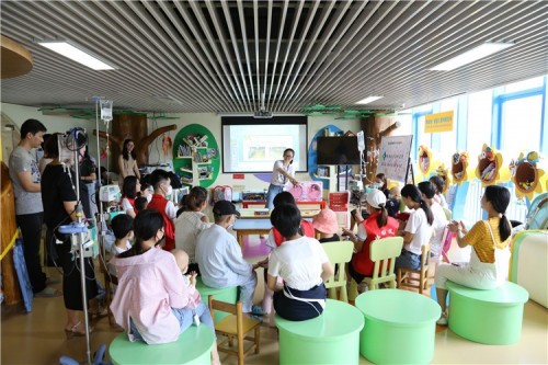 海鉅信達黨支部、義工隊六一“童”行送祝福