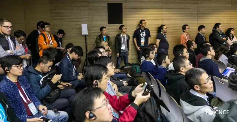 Kubernetes 的網(wǎng)絡、存儲和運行時該如何處理？