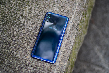 不用搶購(gòu)啦！三星Galaxy A60元?dú)獍娑宋缳?gòu)機(jī)送福利