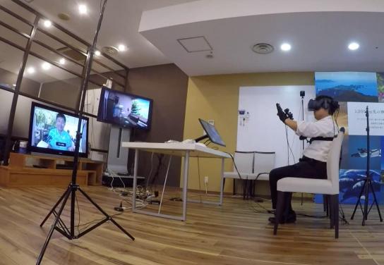 Telexistence智能機器人成為人類分身，上演隔空取物和遠程旅游