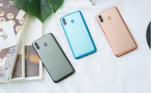 準(zhǔn)備一場(chǎng)畢業(yè)旅行 帶著三星Galaxy A40s即刻出發(fā)