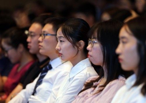 前員工看蘇寧1200：零售業(yè)的黃埔軍校，小白兔不要進(jìn)