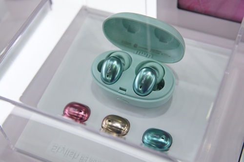 CES Asia 2019，1MORE展現(xiàn)高音質(zhì)與顏值兼?zhèn)涞臅r尚真無線藍牙耳機